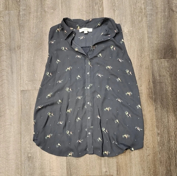 Loft Maternity Button Down Tank - Picture 2 of 6